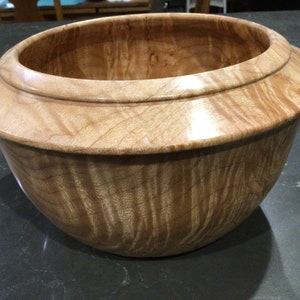 Broadleaf maple bowl