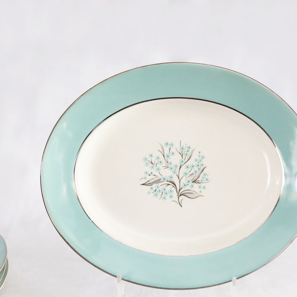 Set of Four Blue Lace Sevron Vintage dessert platter plates.