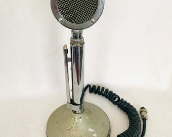 Rare! Vintage mid century modern radio microphone. Astatic D-104 with T-UG8 Stand- pin Connectivity. Lollipop mic, CB radio, not tested.