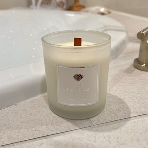 Luxury Gift Scented Soy Wax Candle 111 by MOONZ Amber Ocean