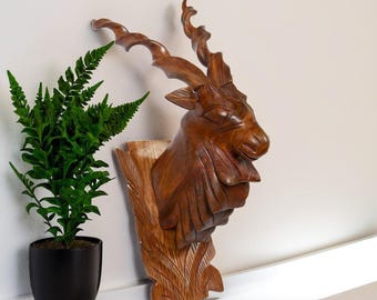 Rustic Wooden Antelope Head – Handmade Wall Decor Art