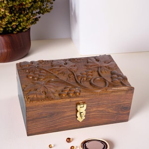 Handcrafted Wooden Storage Box 9x6x4 with Intricate Grapevine Carving – Perfect Jewelry, Keepsake, and Gift Organizer Unique Artisan Chest