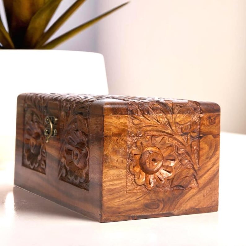 Hand-carved Wooden Jewelry Box – Floral Mandala Keepsake Chest - Etsy