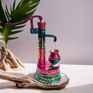 Hand Pump Handmade Brass Mini – 5&quot;x3&quot; Retro Vintage Style | Antique-Inspired Countryside Miniature | Decorative Collectible Home Accent