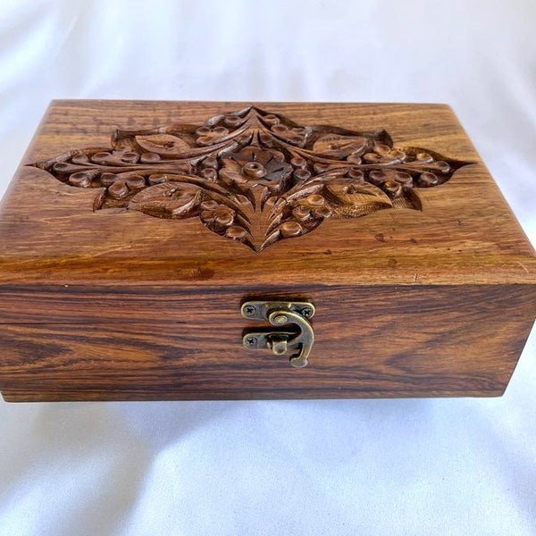 Rosewood Jewelry Box, Hand carving 8'' x 5'' X 3''Double Panel Design