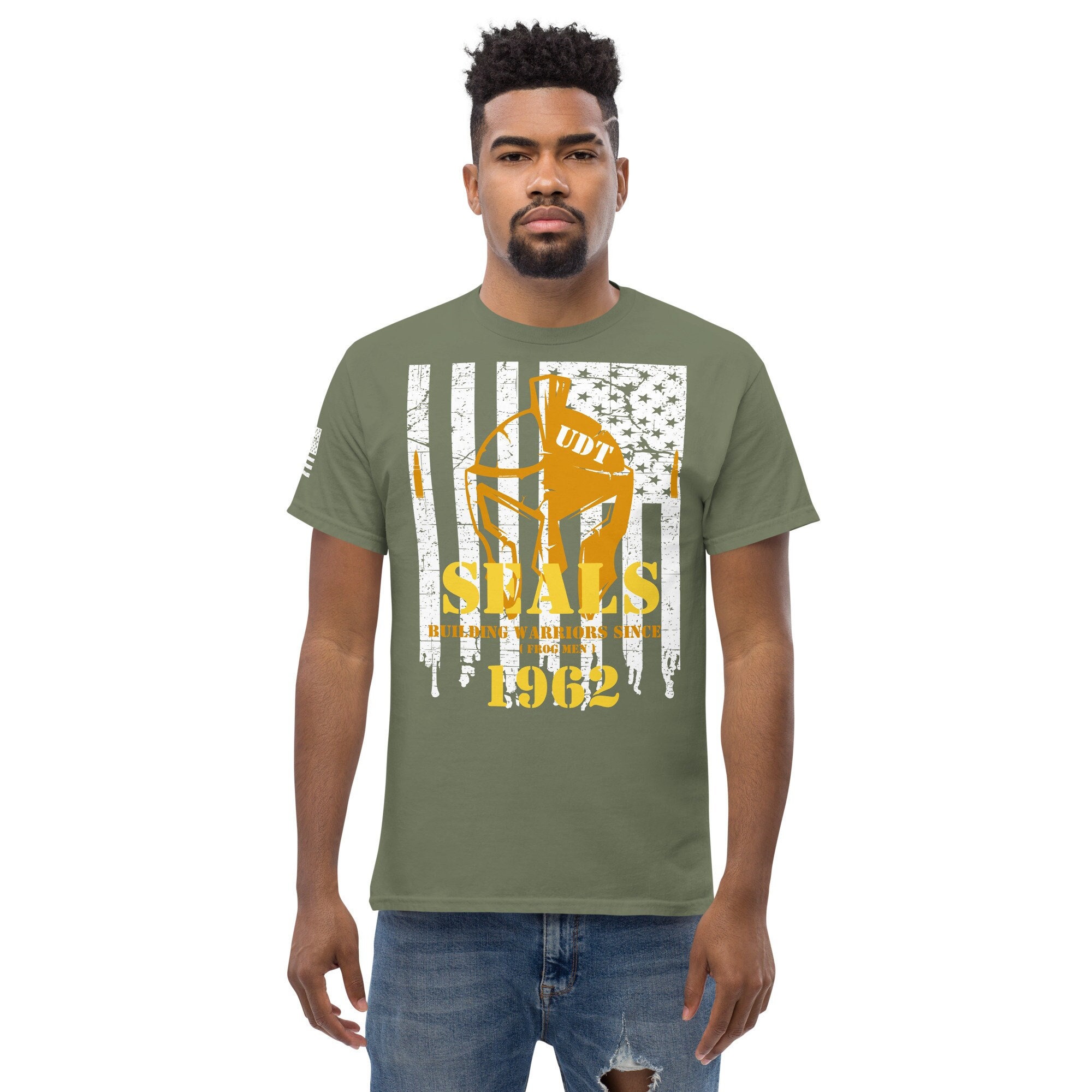 Udt shirt store