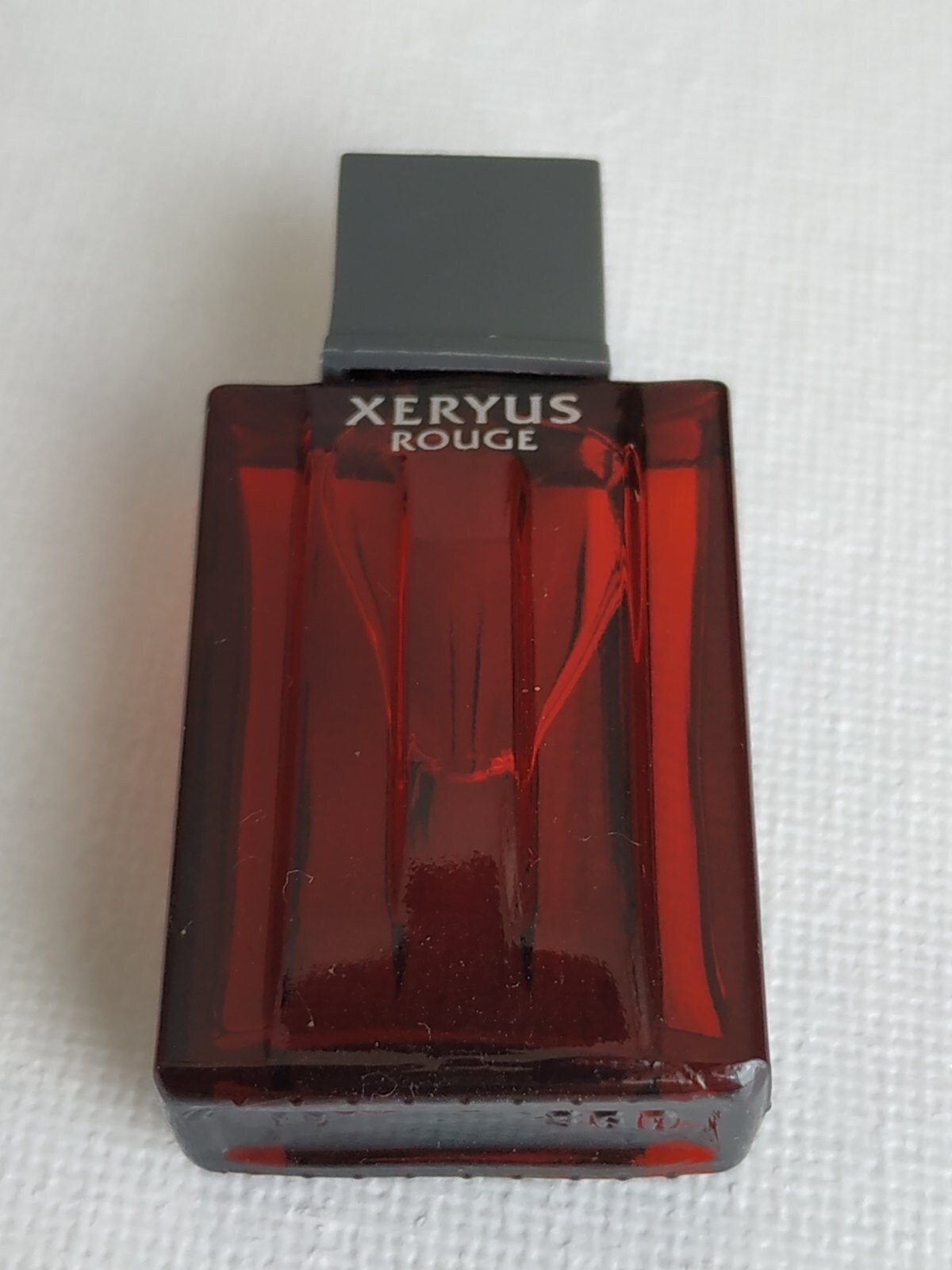 Givenchy xeryus rouge vintage sale