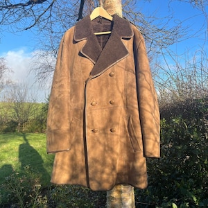 Vintage sheepskin coat Edinburgh Woollen Mill 70s XL