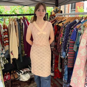 1950s pink lace dress and jacket set Roecliff & Chapman Grosvenor St size 12