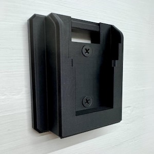MOUNT for 20v Dewalt Battery- Wall Mount for any 20v Dewalt Battery