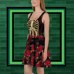 Gothic inspiriertes Bones and roses Skater Dress