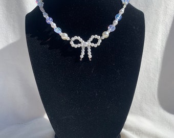 Pearl Bow Necklace