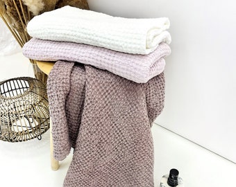 Waffle linen bath towels, bathroom hand towels linen. Organic towels. Linen guest towels, linen beach towels. Gift for her, gift for him