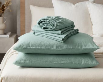 Linen bedding