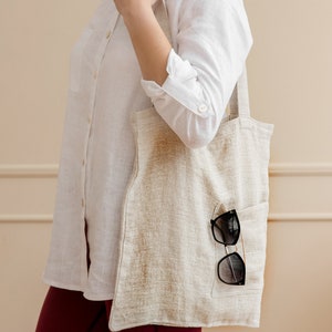 Stylish and Durable Linen Shopping Bag with Pockets Perfect for Market and Grocery Runs image 4