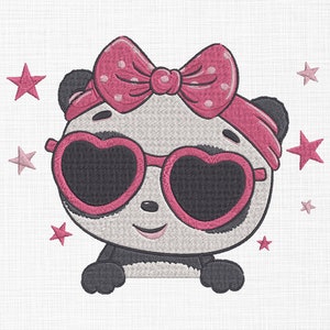 Słodka dziewczynka Panda Haft Projekt Dziecko Panda Z Kokardą Pasem I Okulary Przeciwsłoneczne Haft Projekt Maszynowy Haft 5 Rozmiarów Natychmiastowe Pobranie