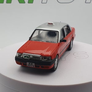 Toyota Crown Taxi Tokyo Newsstand 1/43 image 1