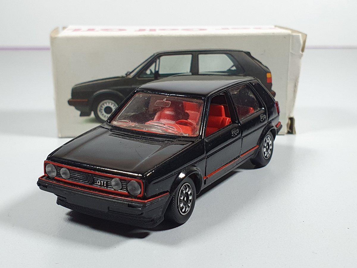 SCHABAK ドイツ製 Volkswagen ミニカー ダークブルー 1/43 SCHABAK ドイツ製 Volkswagen ミニカー ダークブルー 1⁄43ブランド