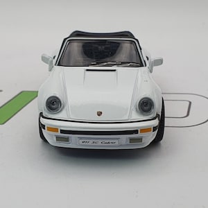 Porsche 911 SC Cabrio Newsstand 1/43