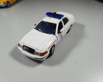 Ford Crown Victoria Kansas Highway Patrol Mint Edition 1/43