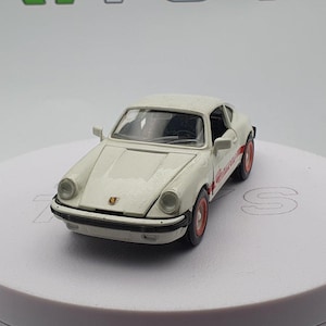 Porsche 911 SC Carrera NZG 1/43