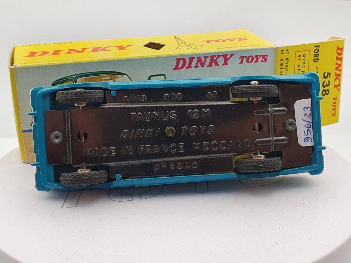 Dinky Toys Ford Taunus Meccano | Acheter sur