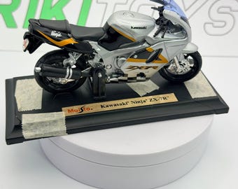Kawasaki Ninja Zx7r Maisto 1/18 Silver 1996 - Etsy