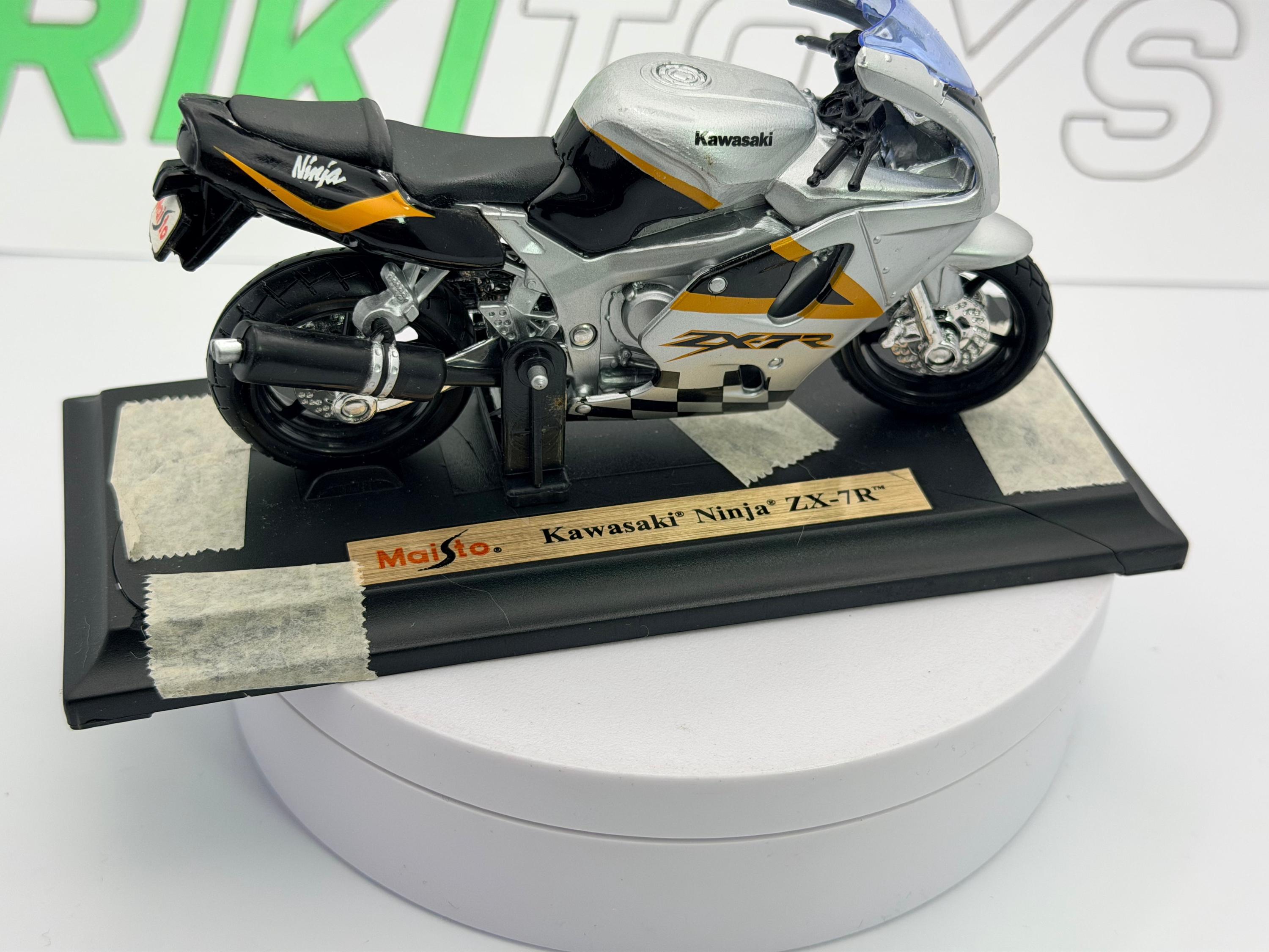 Kawasaki Ninja Zx7r Maisto 1/18 Silver 1996 - Etsy