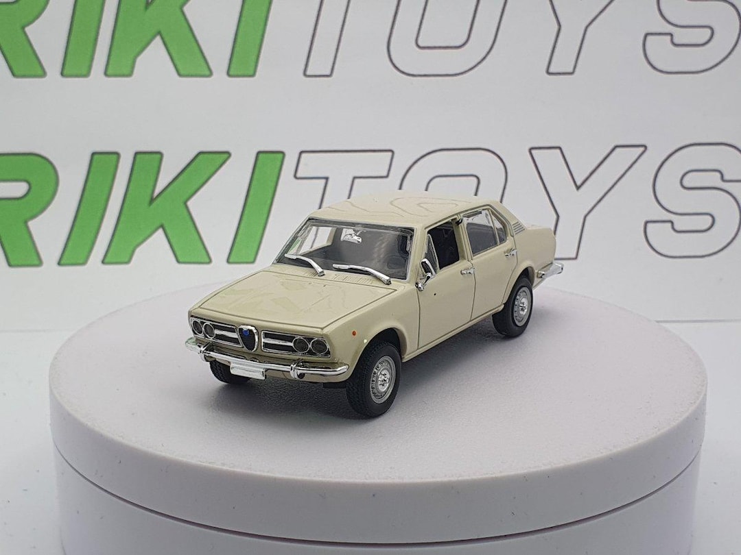 ALFA ROMEO ALFETTA 1/43 NOREV 790361