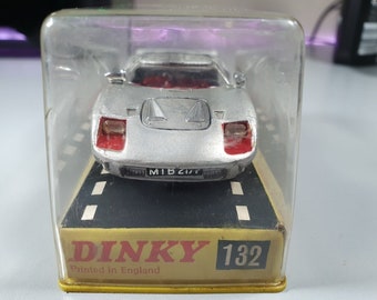 1:43 DINKY Toys #215 Ford GT GT40 Racing Car, MECCANO (1966) Mfg