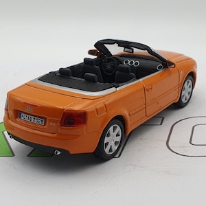 Audi A4 Cabrio 2003 Newsstand 1/43