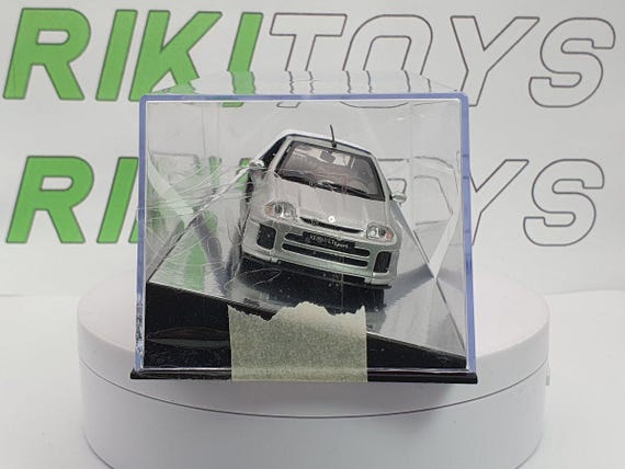 Renault Clio 16S 1/43 Universal Hobbies - Blanche - Année 1991 - Miniature Occasion