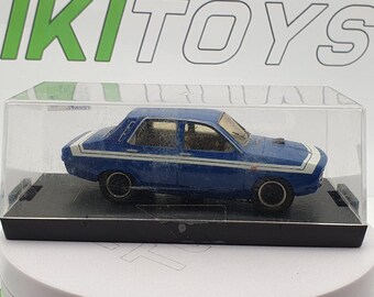 Coffret Collector Norev 1/43 – 3 Renault Gordini : R12, R8, Dauphine, Bleu, Occasion