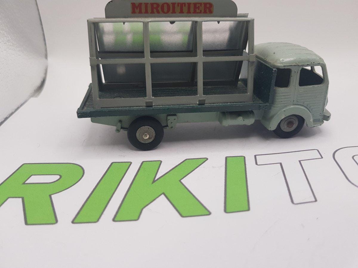 Dinky toys F n° 33 C camion simca cargo miroitier Saint Gobain en boite