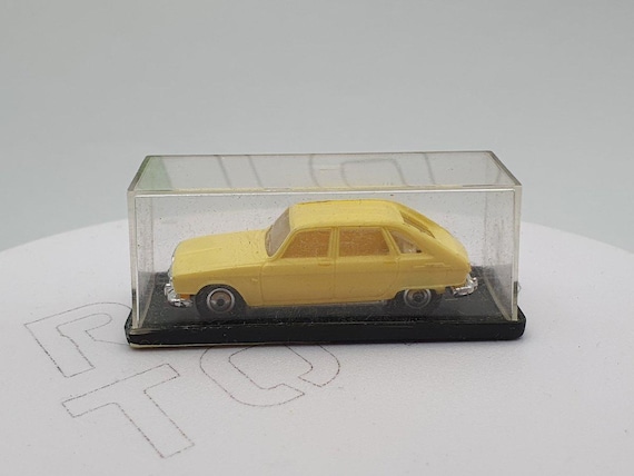 NOREV RENAULT 16 1994 , 1/43 Verte EUR 7,10 - FR