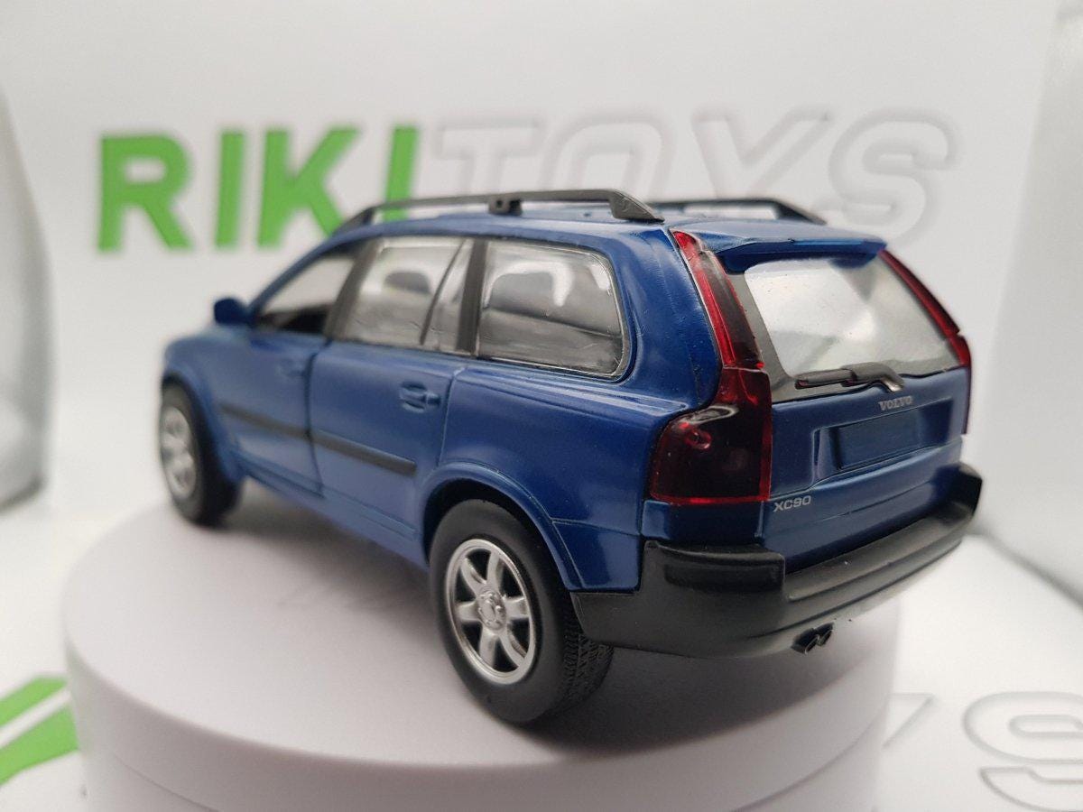 VOLVO XC90, Blue metallic color, Welly NEX, Scale 1:60-1:64