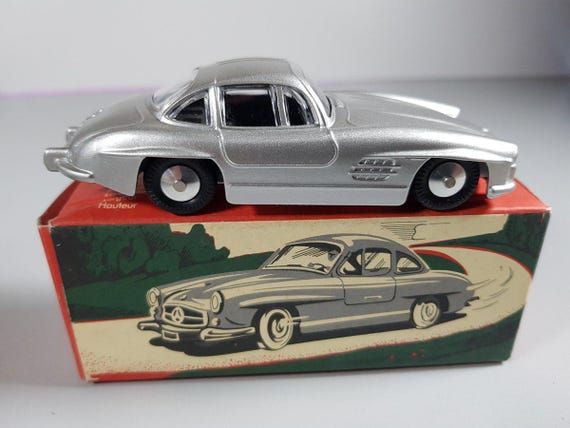 Mercedes 300 SL Quiralu - Miniature 1:43 - Rouge - Zamak - France