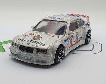 BMW V12 LMR 1999 - Winner - 1:18 - Maisto - Vintage Model