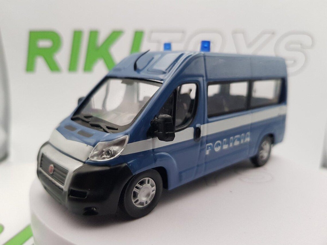 BURAGO 1/50 METAL SAPEURS POMPIERS CAMION IVECO MAGIRUS Grande echelle