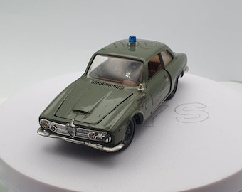 Politoys-M Alfa Romeo 2600 Coupé GT – Échelle 1/43 – Métal – Occasion