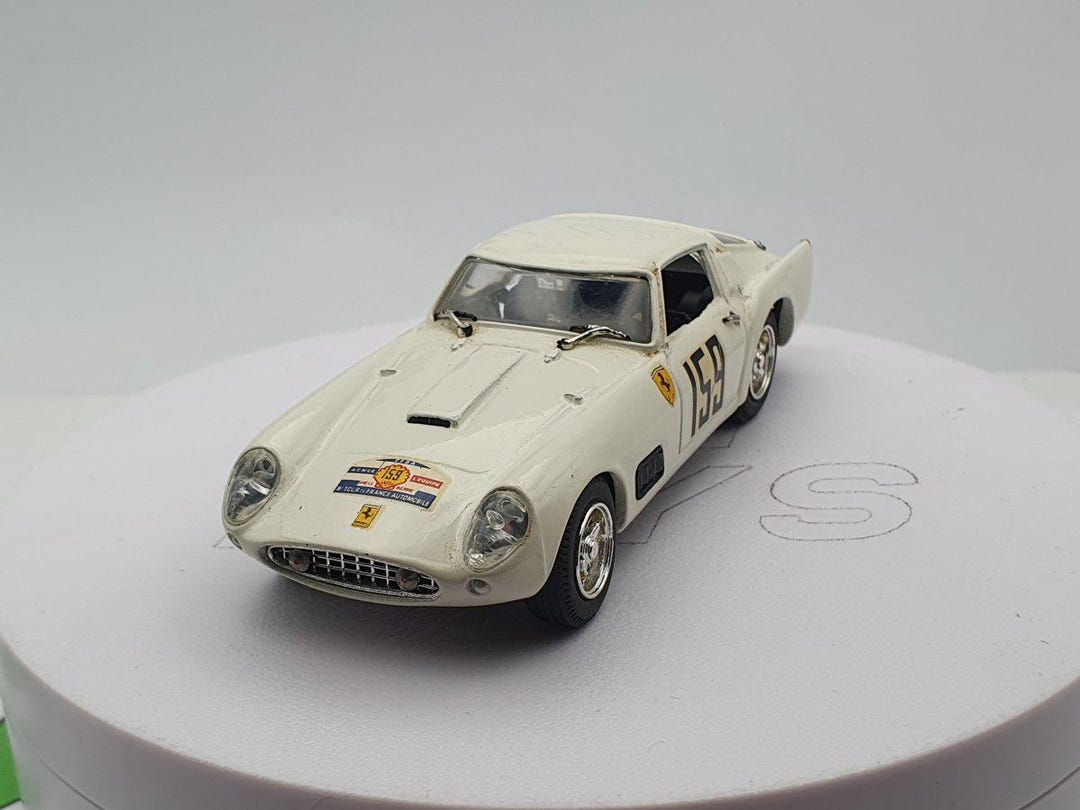 BOX MODEL 1/43 Box model フェラーリ 250 GT TDF 昭和の名車 旧車