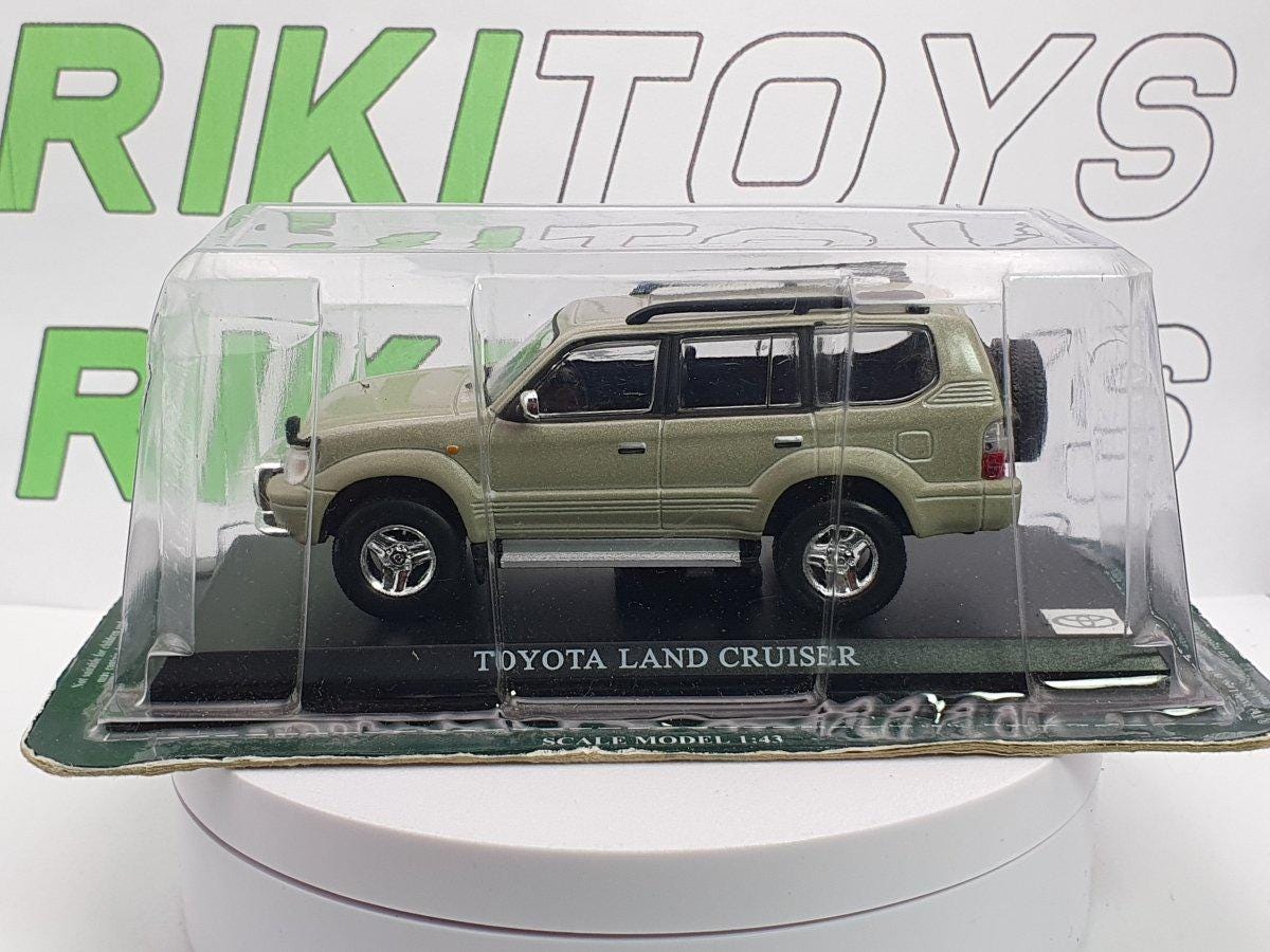 del prado ミニカーセット　１：４３ Toyota Land Cruiser Del Prado 1/43 Silver - Etsy