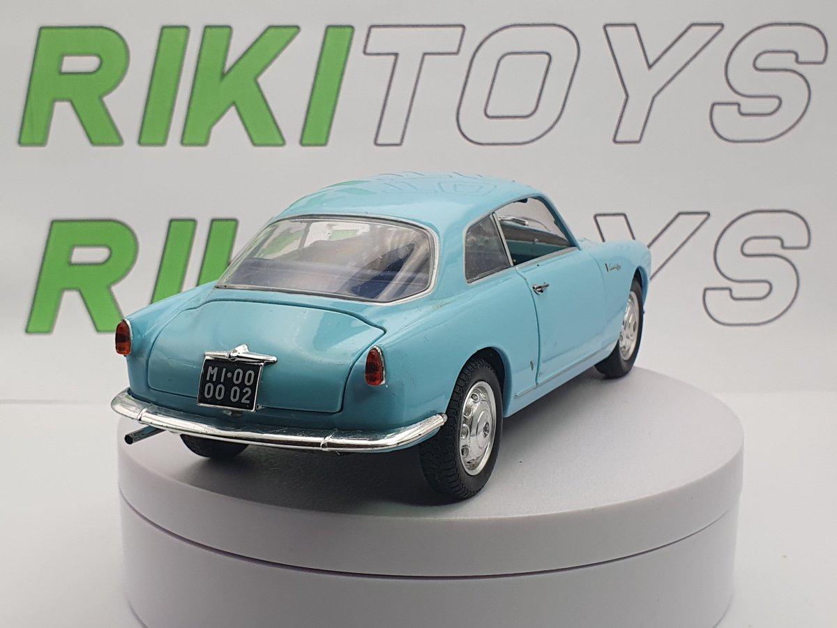 アルファロメオ ジュリエッタ スプリント レオモデル 1/24 ブルー 1954
