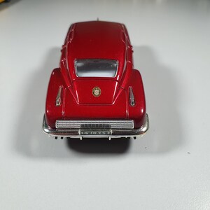 Tucker 1948 Road Signature 1/43