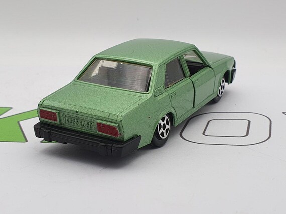 Norev Jet Car Alfa Romeo Alfa 6 Rose – Publicité Les Chnapis – 1/43 – Occasion (toit Abîmé)