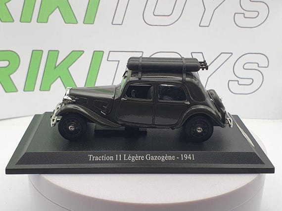 Citroen Traction Avant 11 Legère Gazogene (1941) Atlas 1/43 Gray