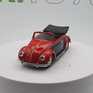 【美品】Volkswagen The Beetle Cabriolet 1/43 2013 Volkswagen Beetle Cabriolet Revealed in…1:43 Scale by