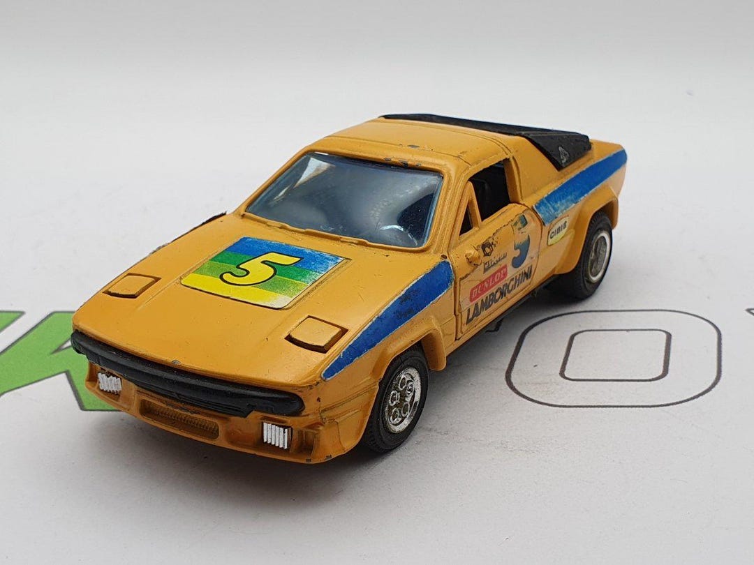 ランボルギーニ シルエット 香港製 1/43 - Etsy 日本