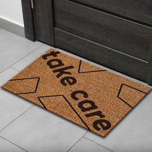 Dywan Take Care, dywanik Goodbye Doormat, dywaniki Take Care Doormat, dywaniki Coco Doormat, dywanik na prezent, dywanik Saloon, popularny dywanik, dywanik przyjazny dla zwierząt,
