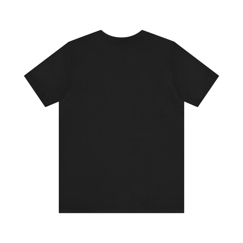 T-shirt unisex a maniche corte Lounge & Recharge, T-shirt sostenibile consapevole, T-shirt super comoda unisex, maglietta versatile, maglietta essenziale immagine 6